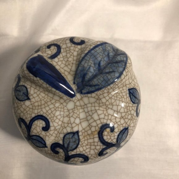 Vintage Blue and Grey Apple - Picture 4 of 6